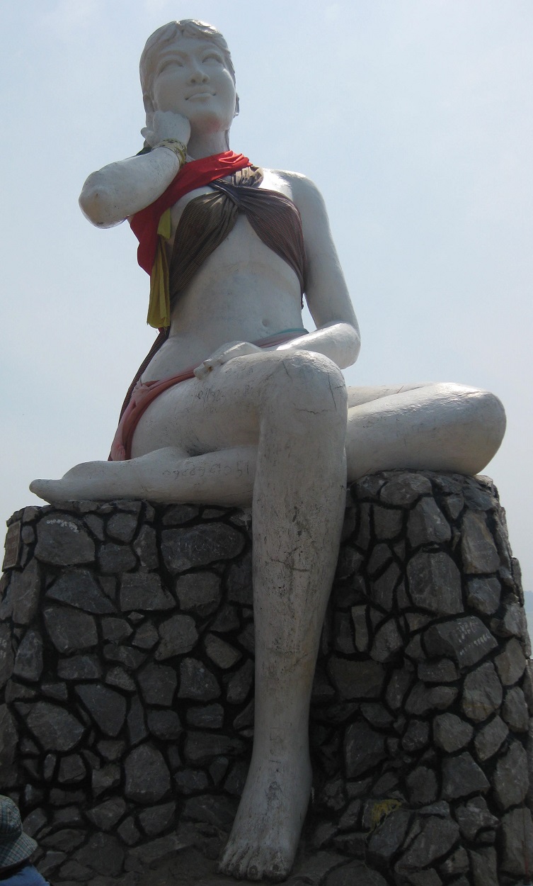 Kep White Lady Statue