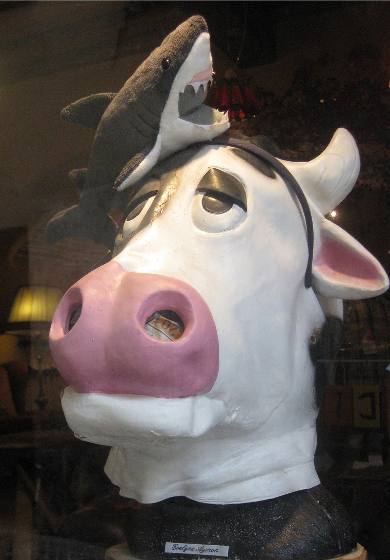 Bergamo Cow Bust